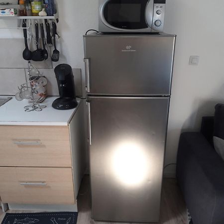 Appartement F1 Meuble 3 Personnes Aubenas Kültér fotó