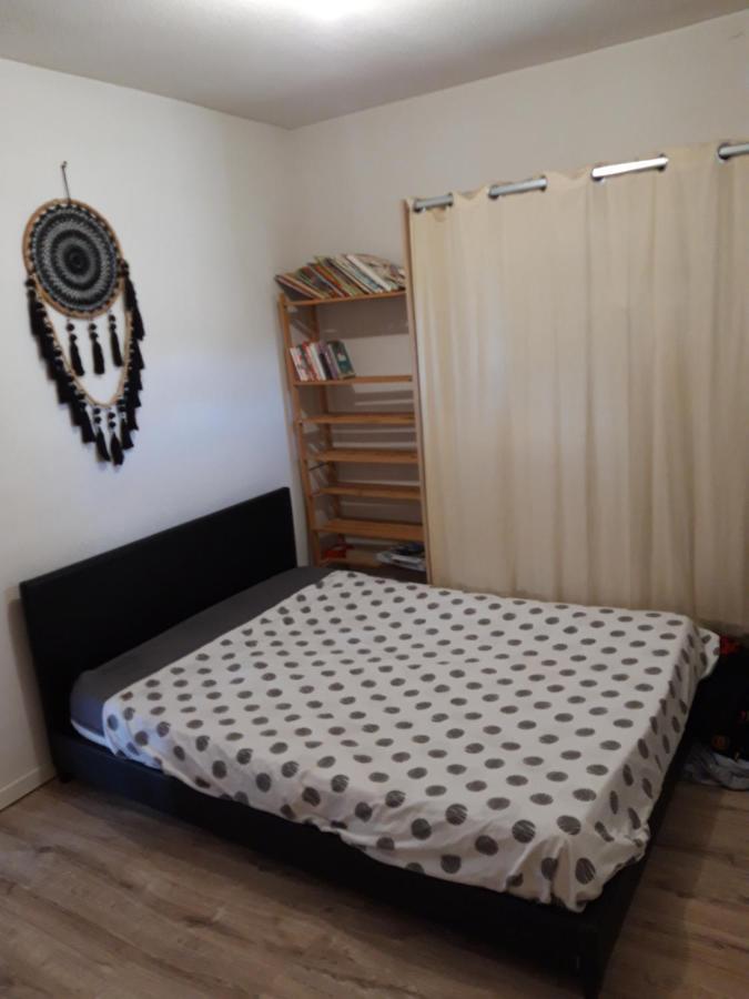 Appartement F1 Meuble 3 Personnes Aubenas Kültér fotó